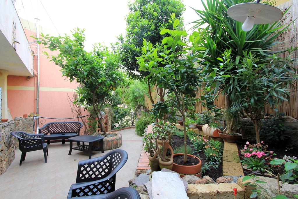 B&B Sa Bèrtula La Maddalena  Esterno foto