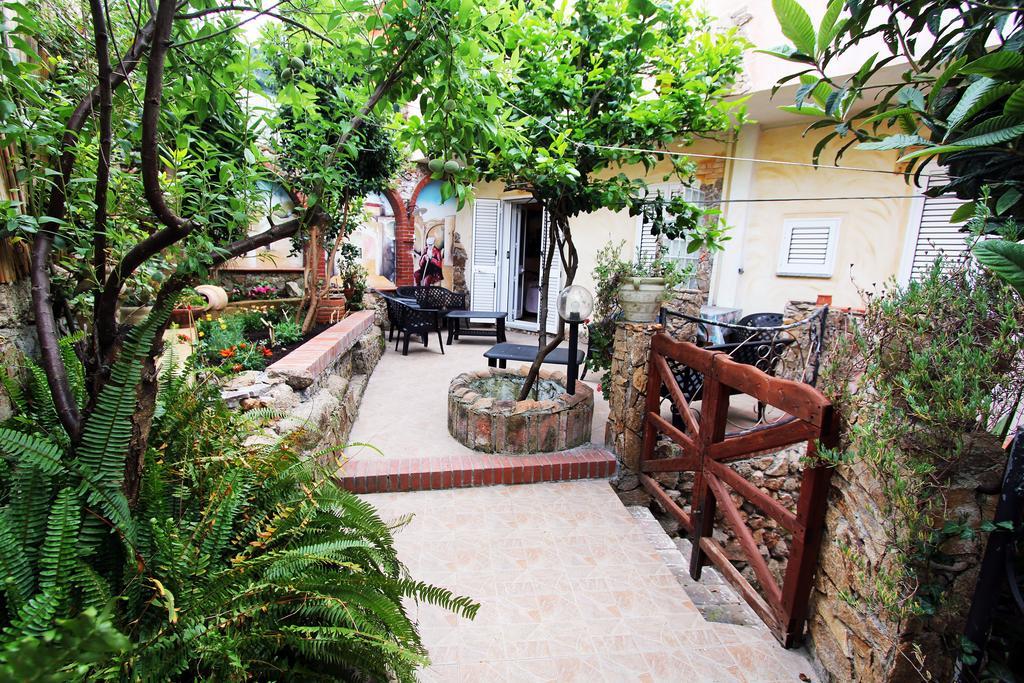 B&B Sa Bèrtula La Maddalena  Esterno foto